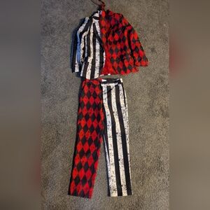 SZ M Red and Black Harlequin Pattern Suit